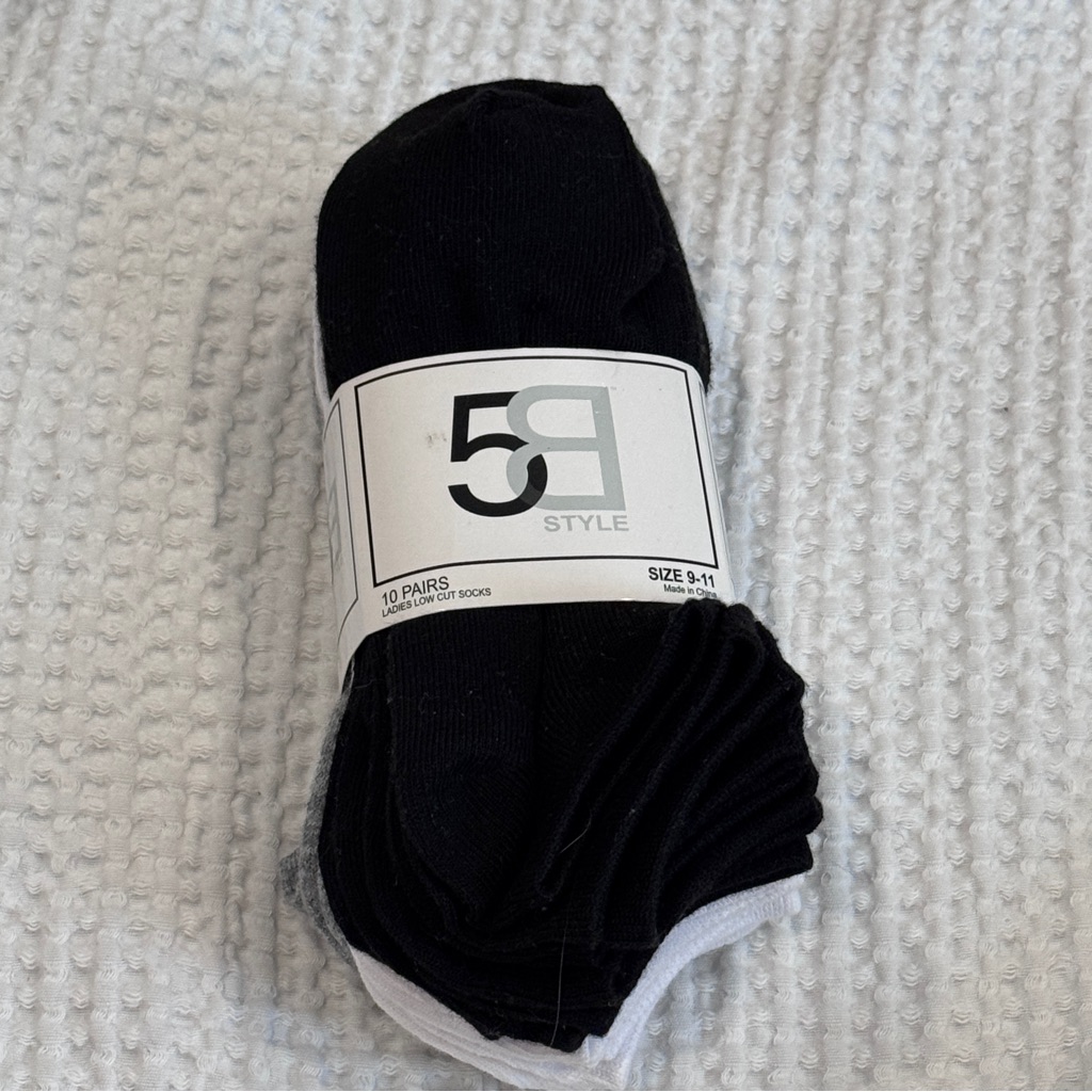 5b Ladie's Black, White & Gray Low Cut Socks 10 Pairs (10 Pack) New Size 9-11